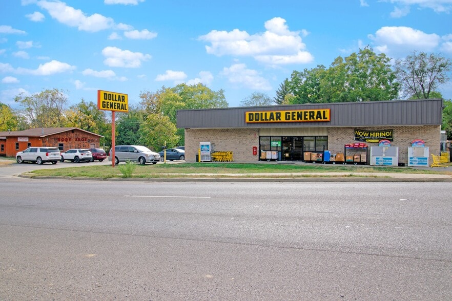 421 Broadway St, Mount Vernon, IL for sale - Building Photo - Image 3 of 7