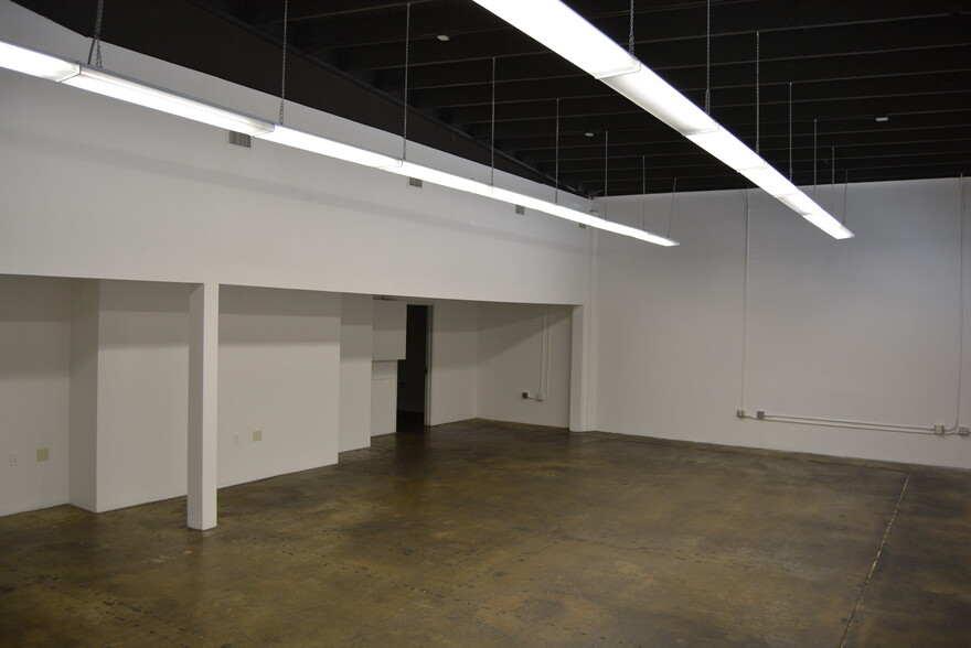 9469 Jefferson Blvd, Culver City, CA for lease - Interior Photo - Image 2 of 21