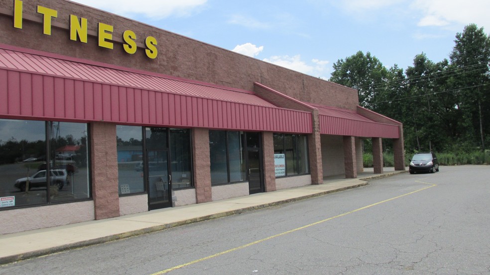 2620 E Main St, Lincolnton, NC for sale - Building Photo - Image 1 of 1