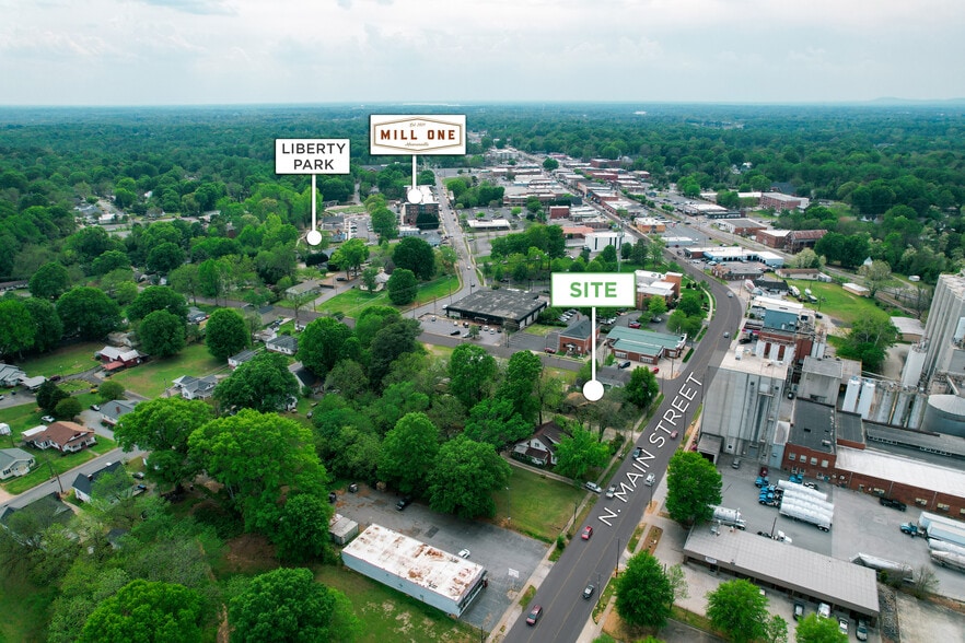 505 N Main St, Mooresville, NC for sale - Building Photo - Image 1 of 5