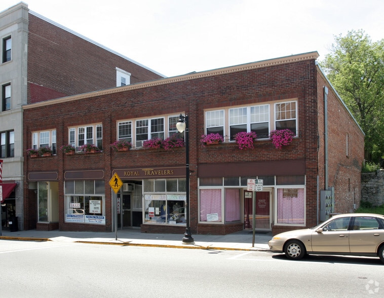 2 Monument Sq, Woonsocket, RI for sale - Building Photo - Image 2 of 58