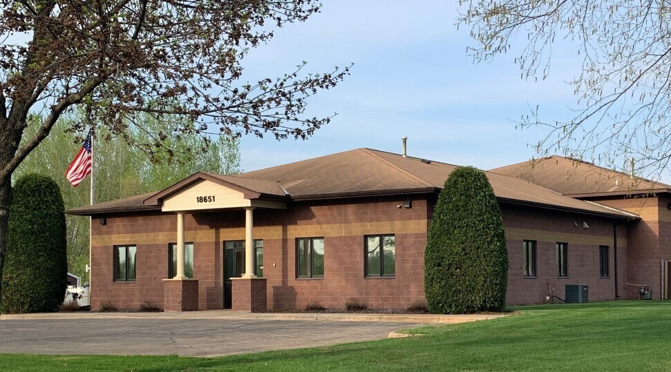 18651 NE Buchanan St, East Bethel, MN 55011