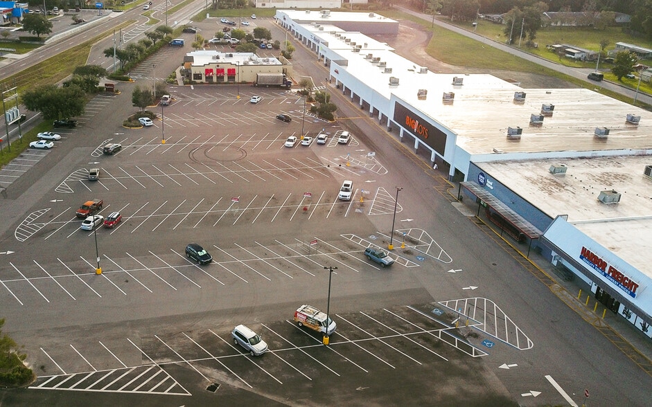 20020-20128 Cortez Blvd, Brooksville, FL for lease - Building Photo - Image 3 of 6