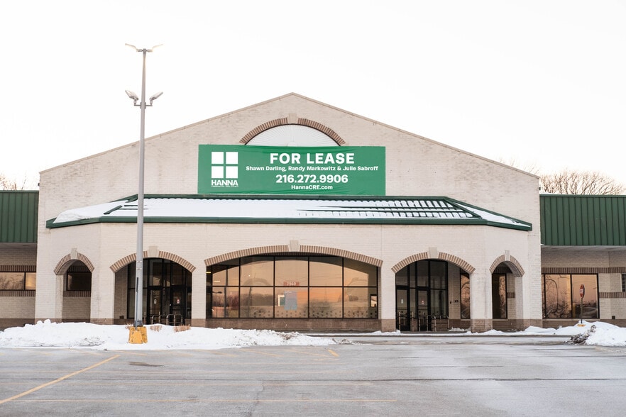 79608000 Plaza Blvd, Mentor, OH 44060 Erie Commons