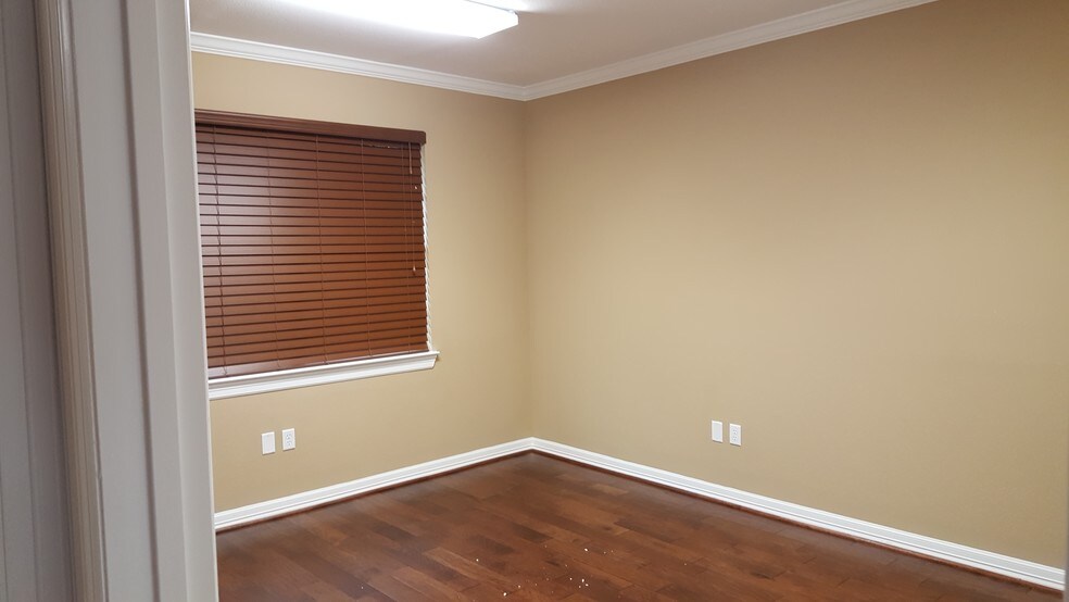 4502 Riverstone Blvd, Missouri City, TX 77459