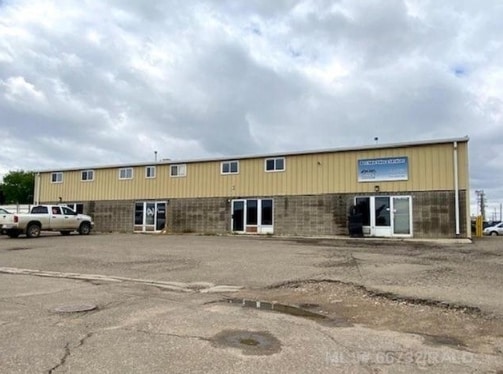 5008 47 Av, Lloydminster, SK for lease Primary Photo- Image 1 of 2