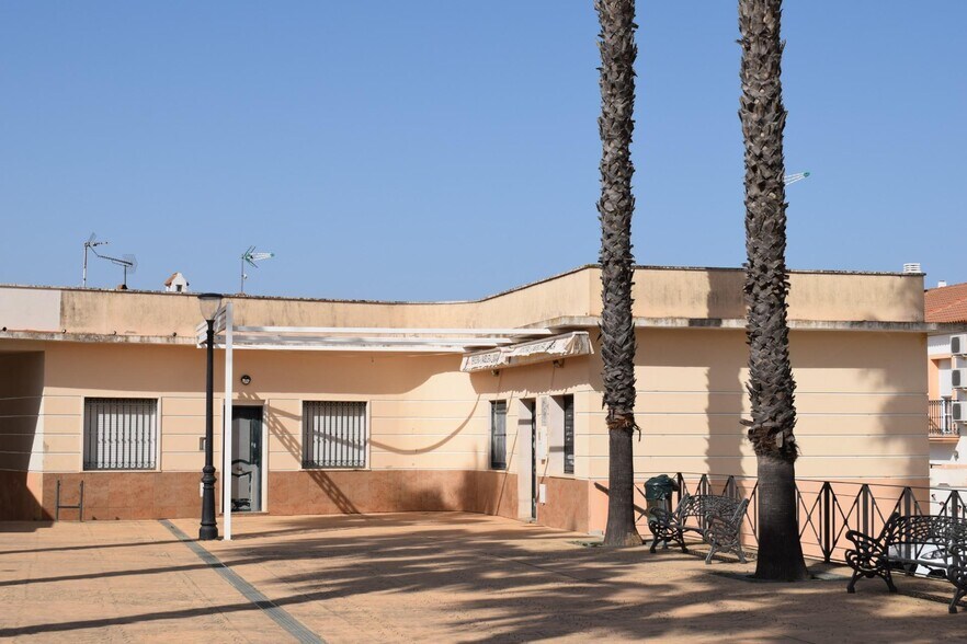 Retail in San Bartolomé de la Torre for sale - Building Photo - Image 3 of 20