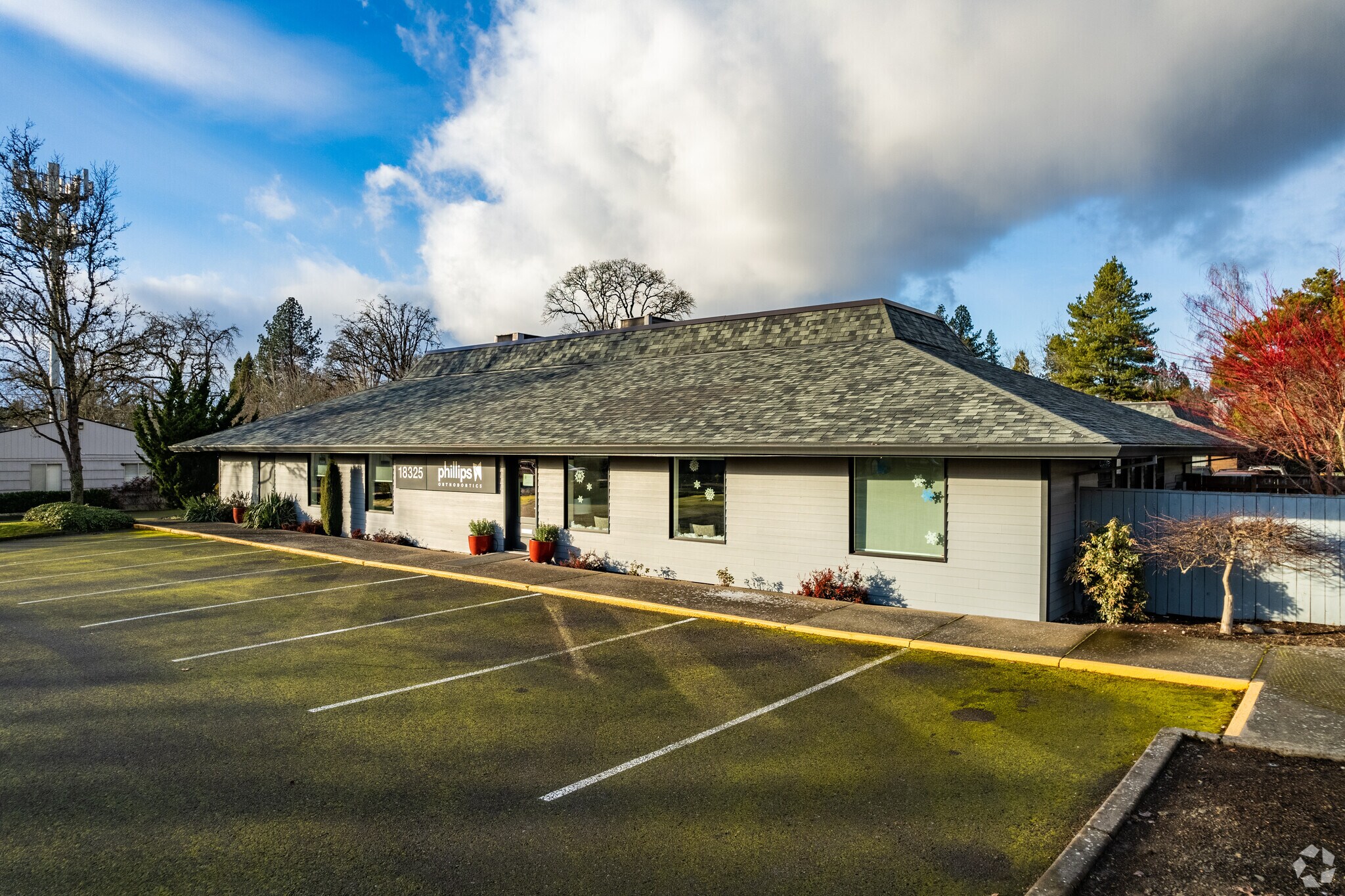 18325 SW Alexander St, Beaverton, OR for lease Primary Photo- Image 1 of 9