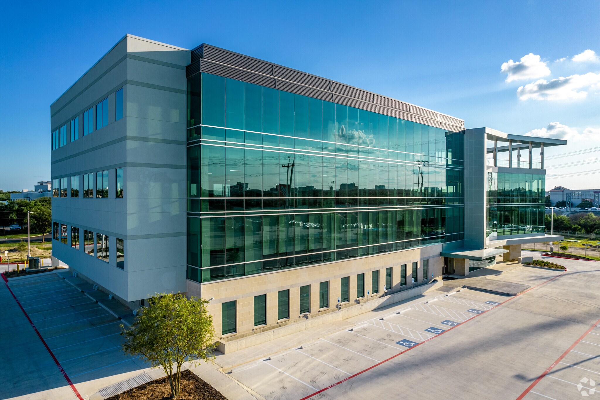 430 W Sunset Rd, San Antonio, TX for sale Building Photo- Image 1 of 1