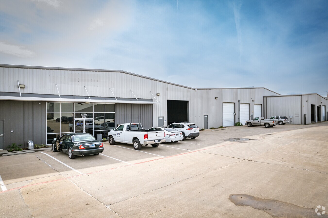 13220 Murphy Rd, Stafford, TX 77477 Murphy Rd Distribution Center