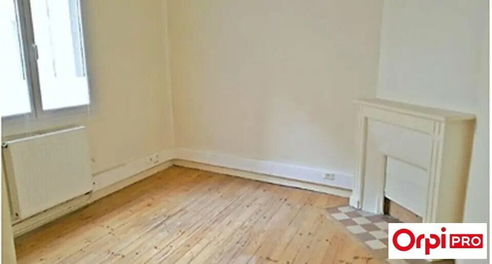 Office in Saint-Brieuc for lease - Interior Photo - Image 2 of 5