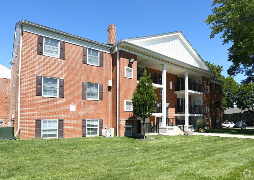 1000 Cedartree Ln, Claymont, DE for sale - Primary Photo - Image 1 of 1