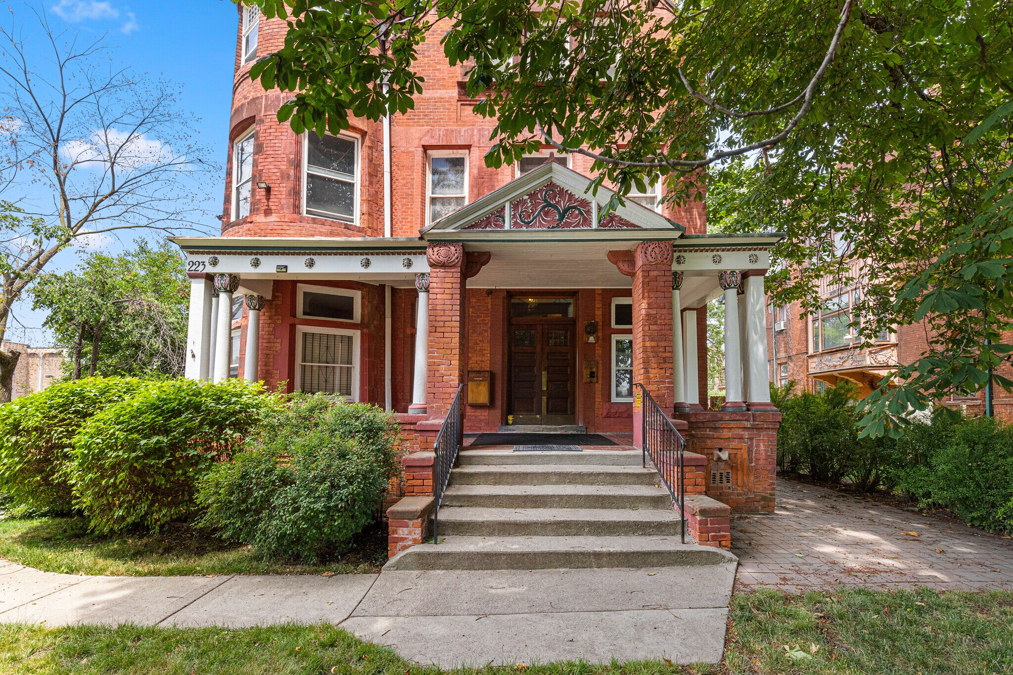 223 E Ferry St, Detroit, MI for sale Primary Photo- Image 1 of 1