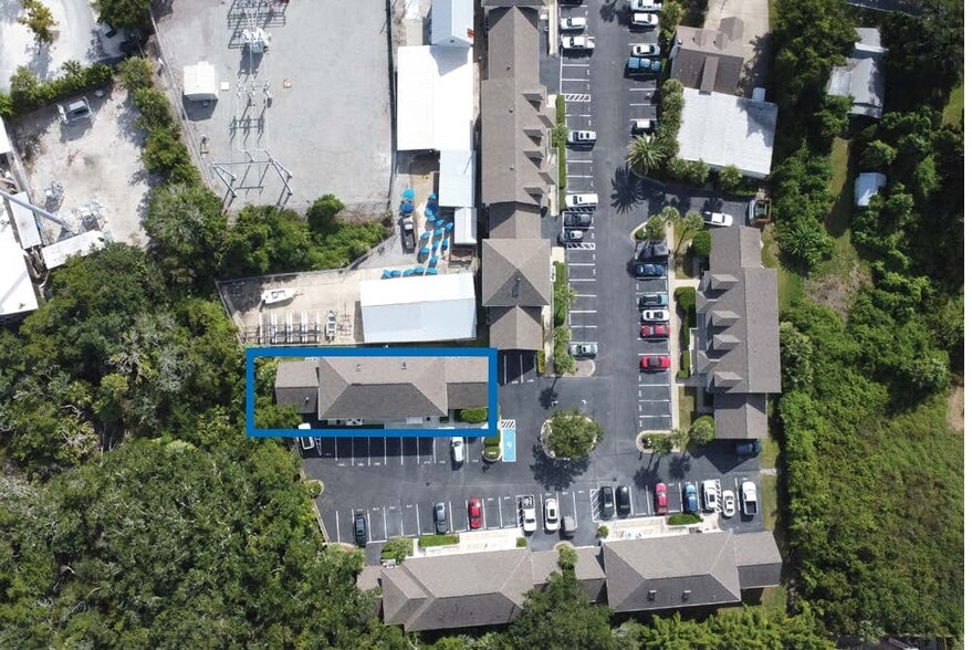 172-184 Follins Ln, Saint Simons Island, GA for lease - Building Photo - Image 3 of 32