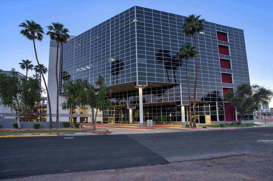 3320 N 2nd St, Phoenix, AZ for lease - Building Photo - Image 1 of 6