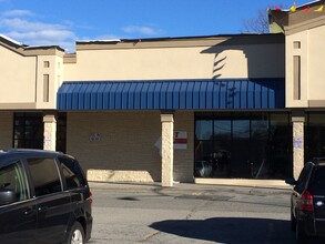 100 N Middletown Rd, Pearl River, NY for lease Building Photo- Image 1 of 1