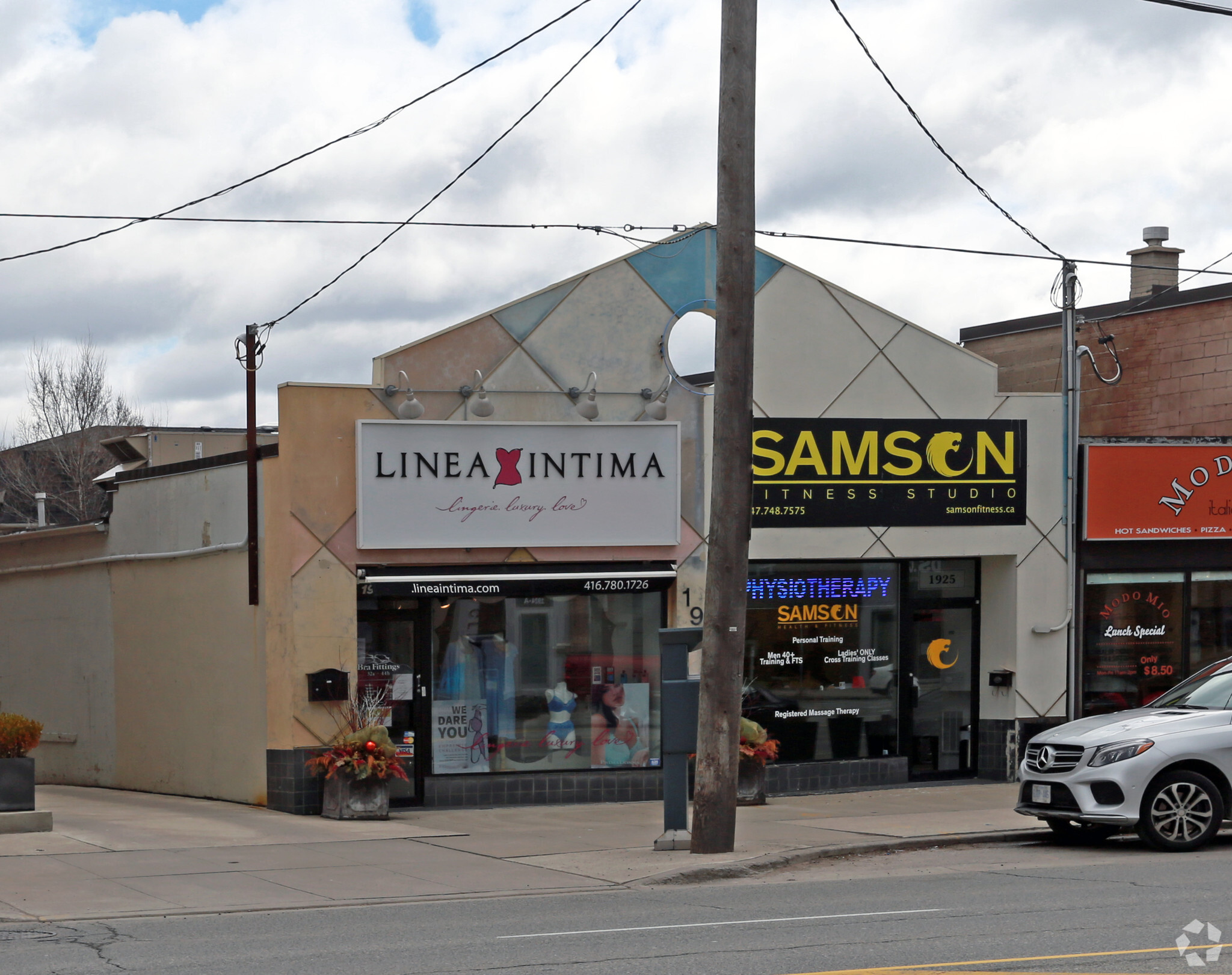 1925 Avenue Rd, Toronto, ON for lease Primary Photo- Image 1 of 4