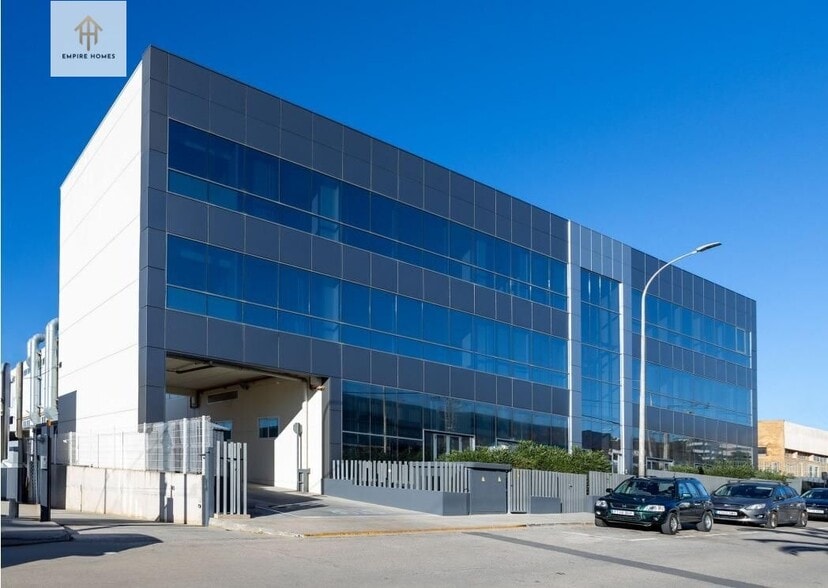 Office in Paterna, Valencia for lease - Building Photo - Image 1 of 22
