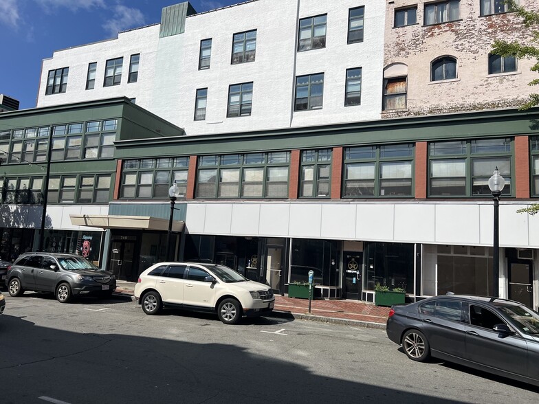 761-769 Purchase St, New Bedford, MA for lease - Building Photo - Image 1 of 1