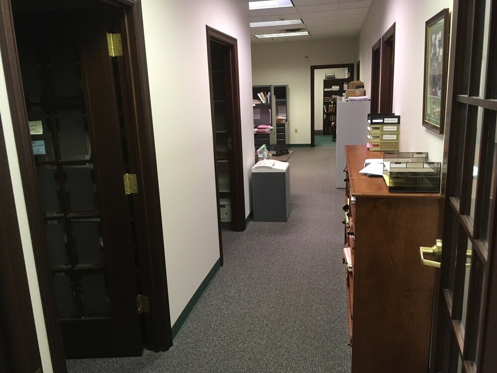 7200 Windsor Dr, Allentown, PA 18106