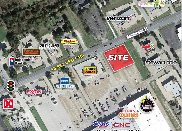 Nolan River Mall Outlot, Cleburne, TX for lease Primary Photo- Image 1 of 4