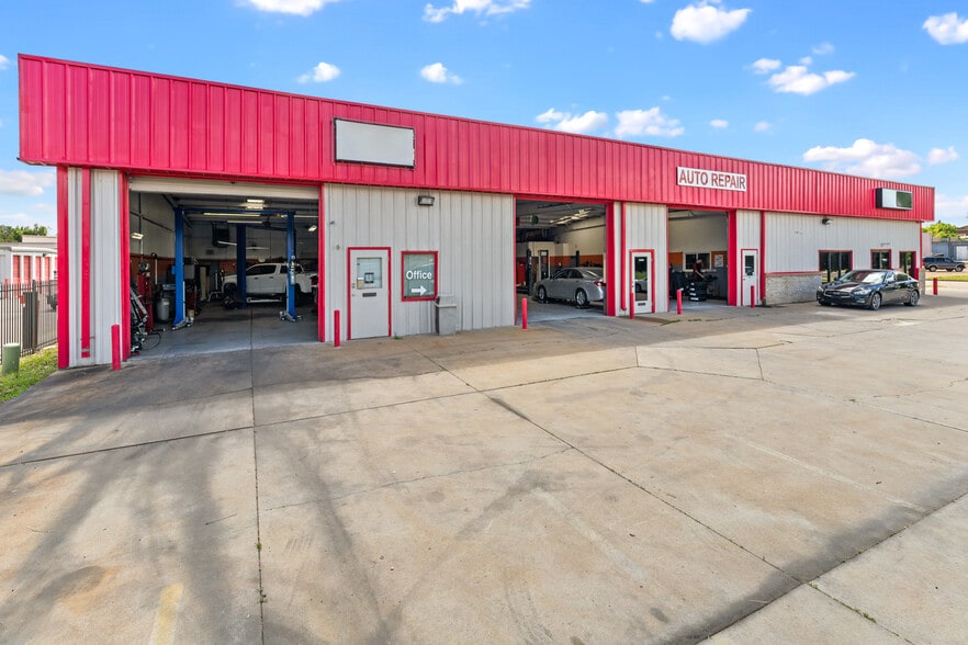 3608-3612 Betty Dr, Colorado Springs, CO for lease - Building Photo - Image 3 of 21