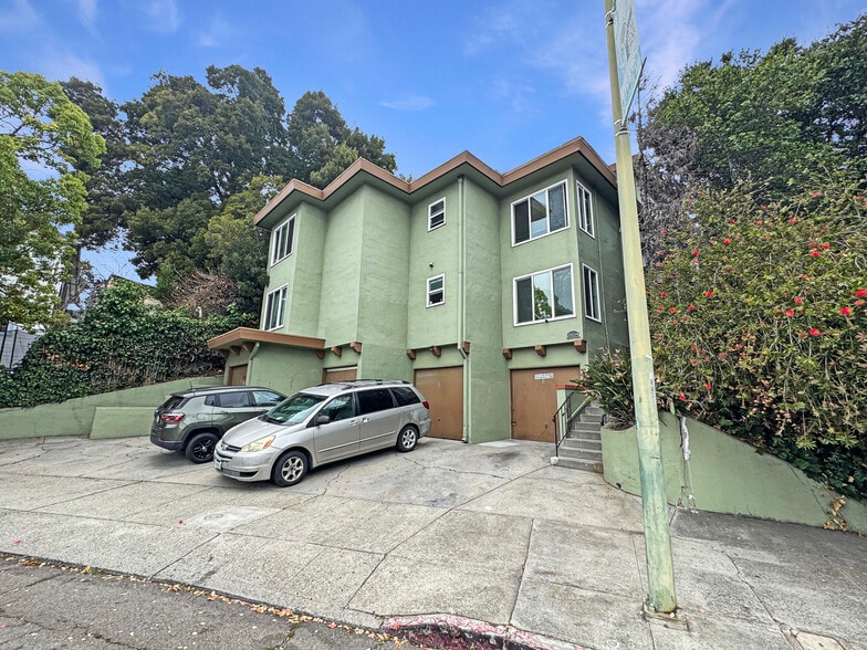 3464 Champion St, Oakland, CA for sale - Building Photo - Image 2 of 20