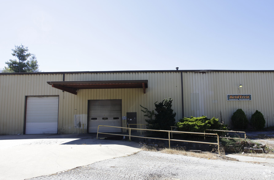 10 Old Shoals Rd, Arden, NC for lease - Building Photo - Image 3 of 3