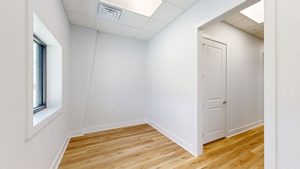 900 W Jade Ave, Port Arthur, TX for lease - Matterport 3D Scan - Image 2 of 7