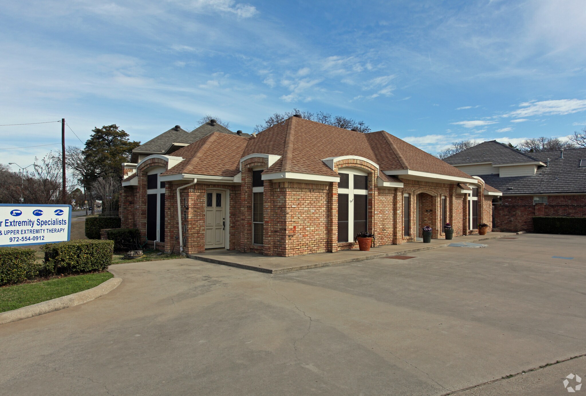 1500 N MacArthur, Irving, TX for sale Primary Photo- Image 1 of 1