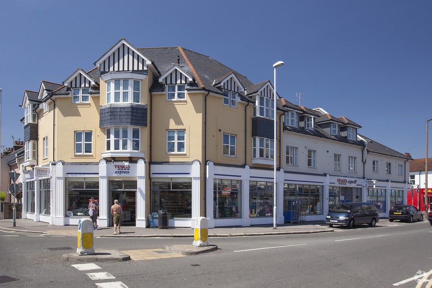 1-13 South Farm Rd, Worthing for sale - Primary Photo - Image 1 of 2