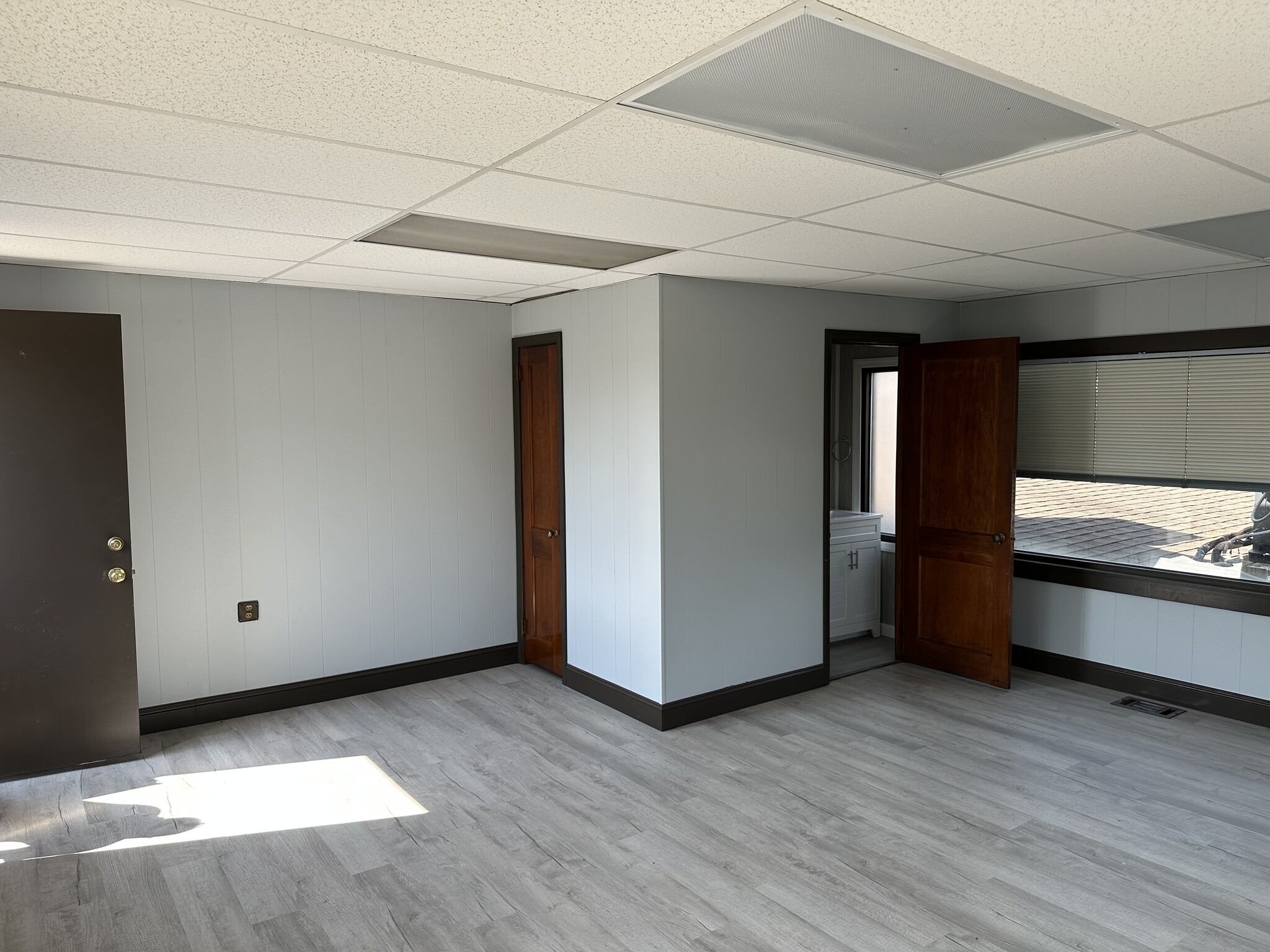 123 N Bridge St, Elkton, MD for lease Building Photo- Image 1 of 2