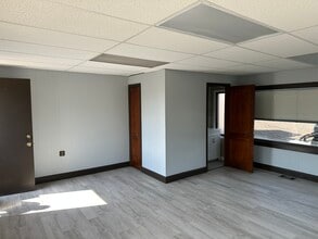 123 N Bridge St, Elkton, MD for lease Building Photo- Image 1 of 2