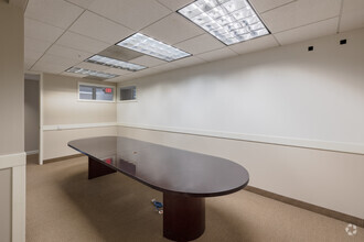 255 E Brown St, Birmingham, MI for lease Interior Photo- Image 2 of 6