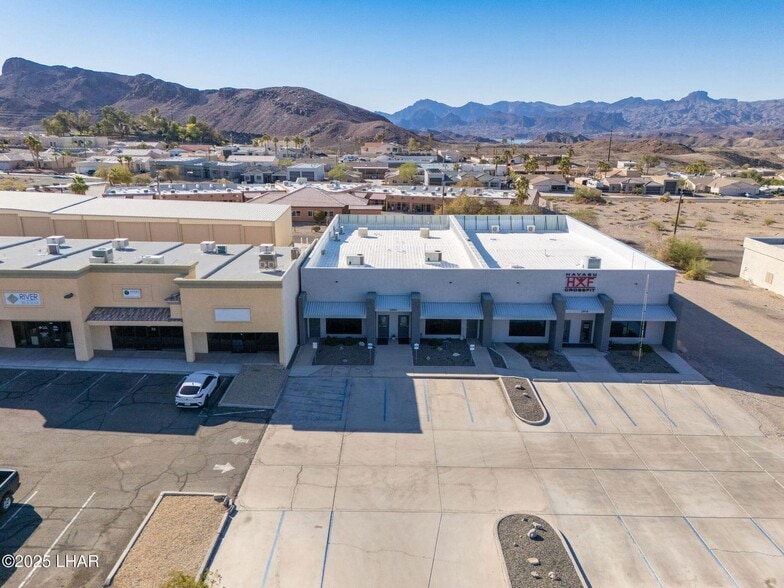 2880 Sweetwater Ave, Lake Havasu City, AZ for lease - Aerial - Image 3 of 24