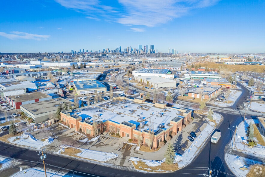 4639 Manhattan Rd SE, Calgary, AB for lease - Aerial - Image 3 of 3