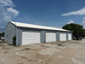 1230 Industrial Park Rd, Columbia TN - Warehouse