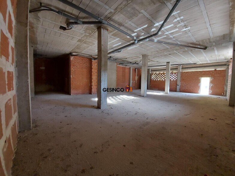 Retail in Xàtiva for lease - Building Photo - Image 3 of 14