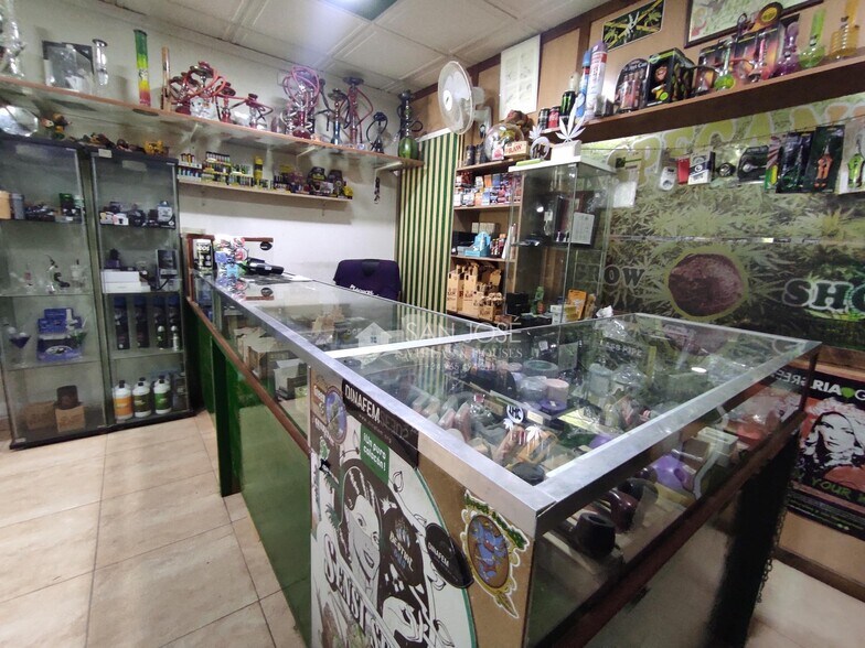 Retail in Aspe for sale - Building Photo - Image 2 of 6