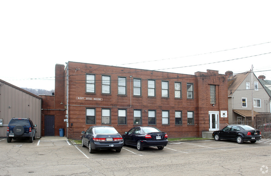 324 4th St, Blawnox, PA for lease - Building Photo - Image 1 of 1