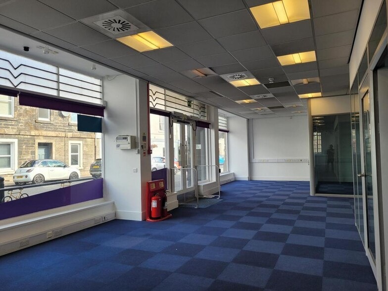 39-43 Bank St, Alloa for lease - Interior Photo - Image 2 of 5