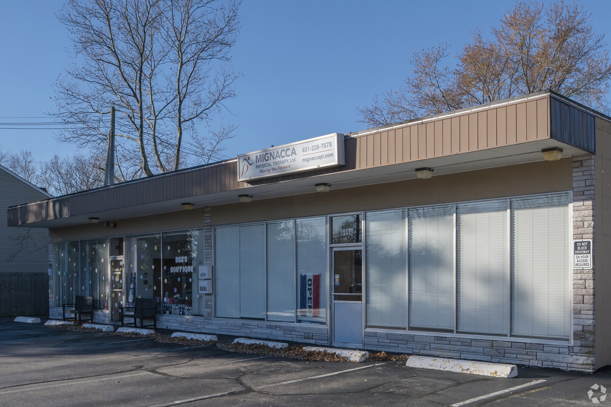 697-699 Willett Ave, Riverside, RI for sale Primary Photo- Image 1 of 6