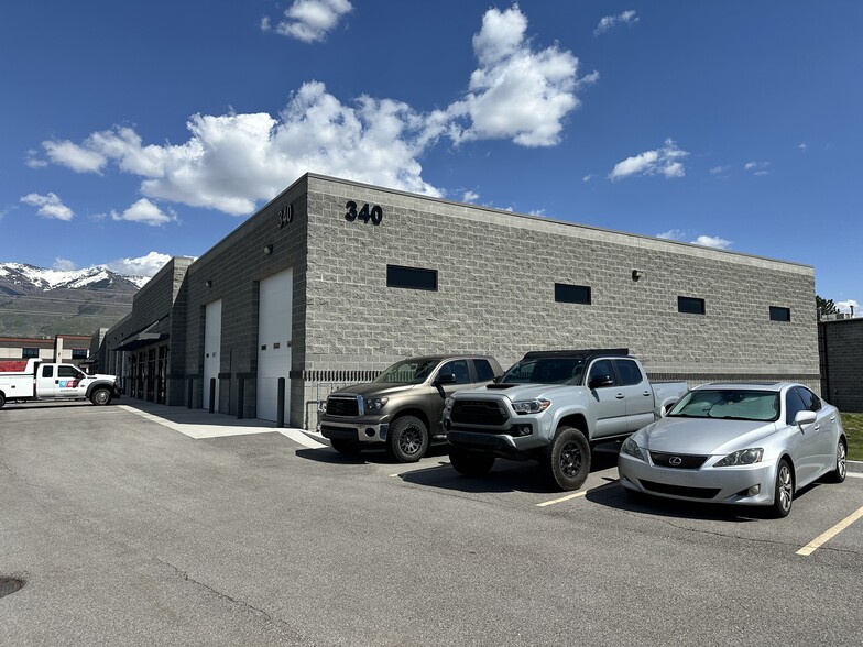 340 N Kays Dr, Kaysville, UT for lease - Primary Photo - Image 1 of 2