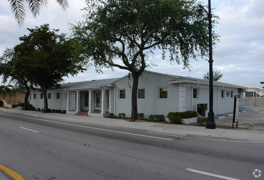 800 S Federal Hwy, Hollywood, FL for sale - Building Photo - Image 1 of 1