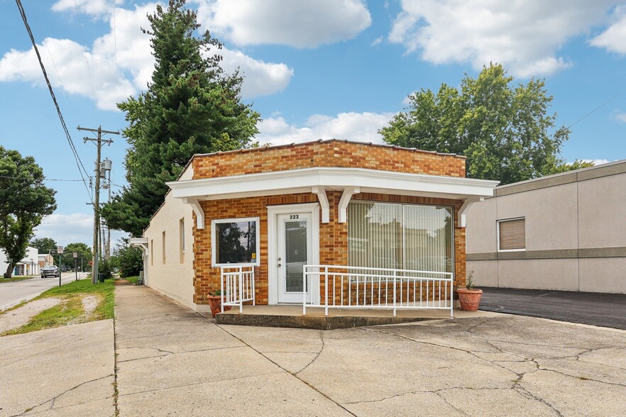 222 E Ryder, Litchfield, IL for sale - Building Photo - Image 1 of 24