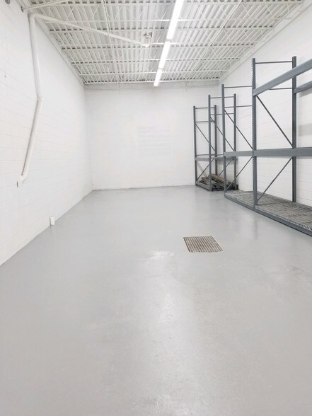 6078-6090 E Taft Riv, North Syracuse, NY for sale - Building Photo - Image 1 of 1