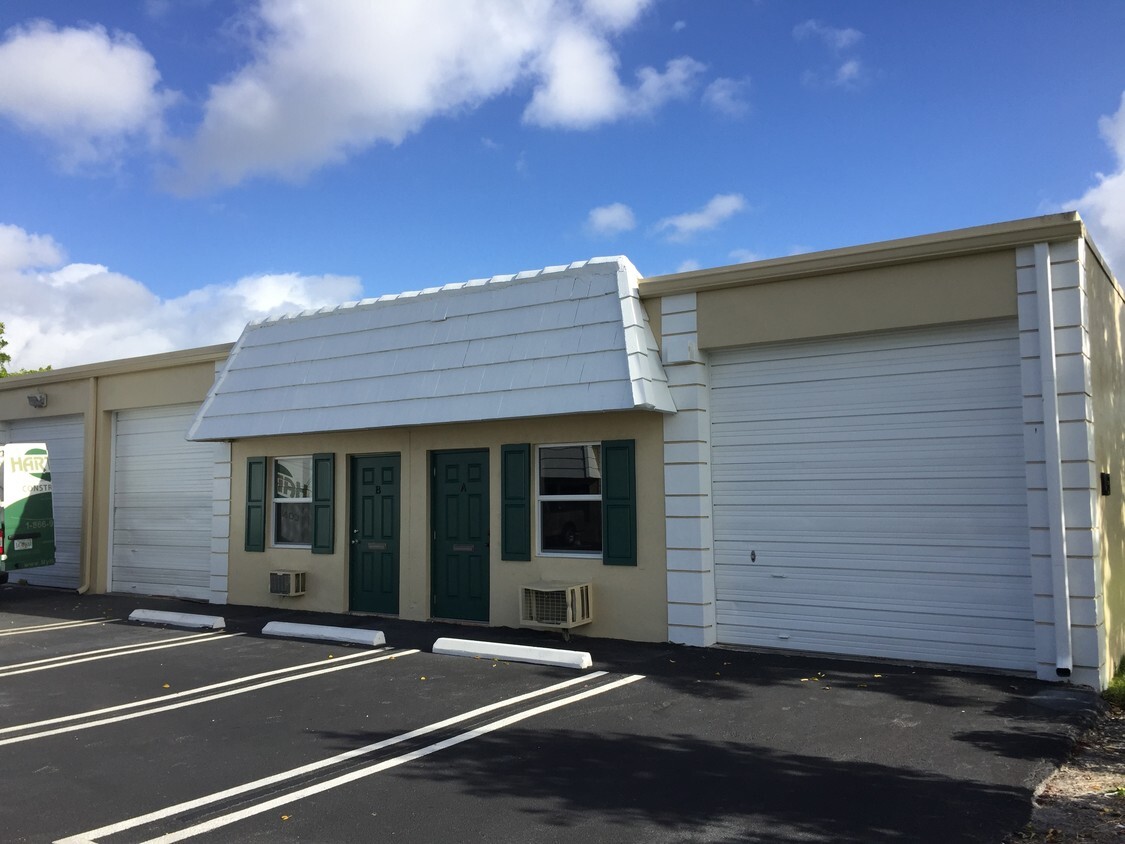 1451 SW 12th Ave, Pompano Beach, FL for lease Building Photo- Image 1 of 6