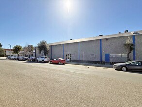 1155 7th St, Oakland, CA for lease Building Photo- Image 1 of 2