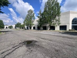 8700-8724 Jericho City Dr, Landover, MD for lease Interior Photo- Image 2 of 14