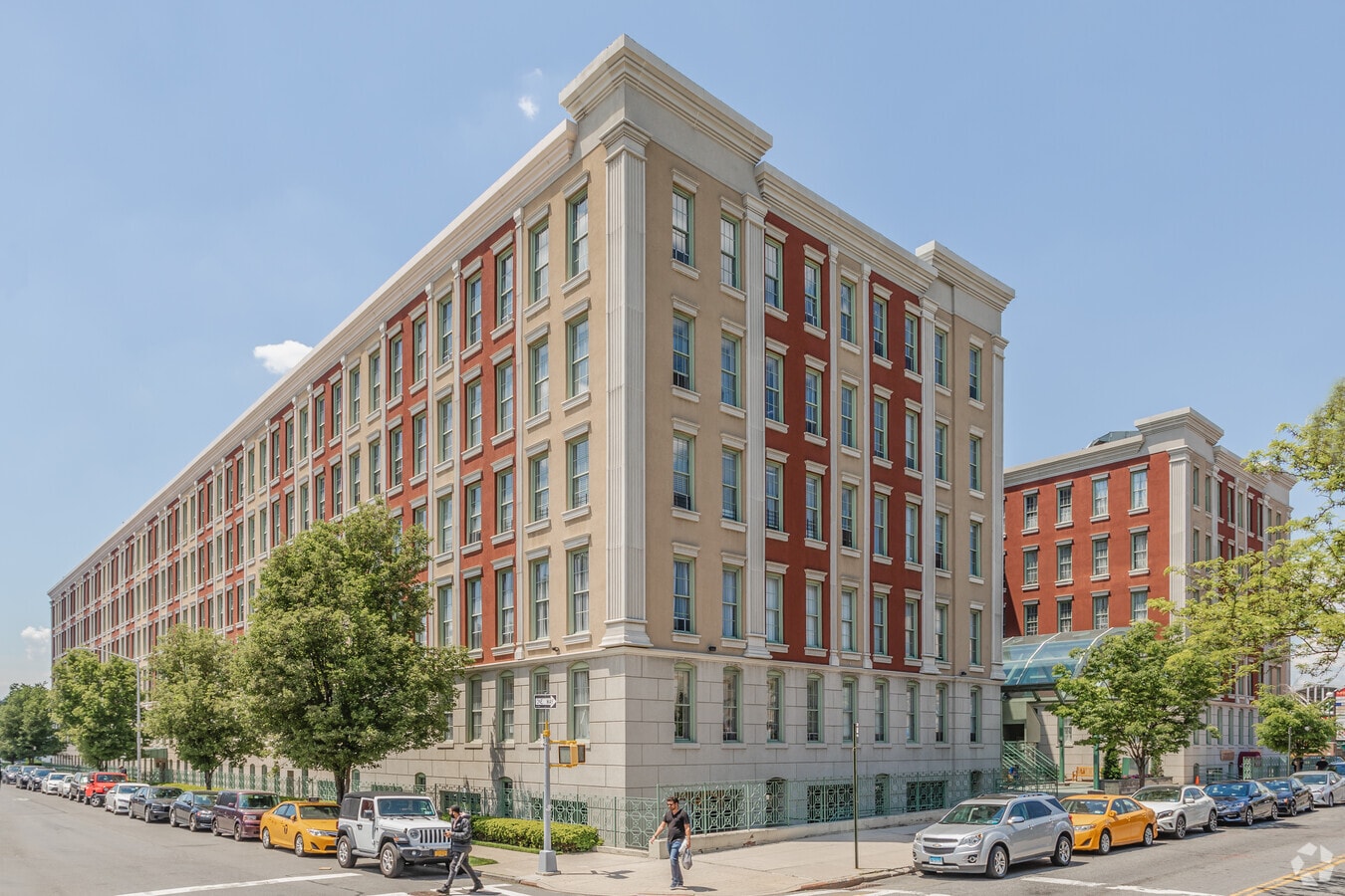 4502 Ditmars Blvd, Astoria, NY 11105 Pistilli Grand Manor